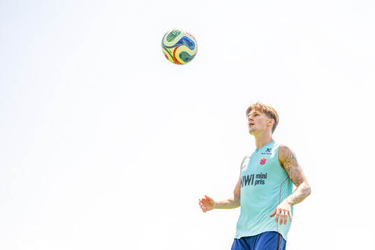 Bläddra bland fler bilder av Football, FIFA World Cup 2026, day 23, Norway, training