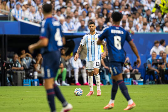 Cristian Romero of Argentina