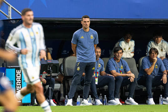 Head coach Lionel Sebastián Scaloni of Argentina
