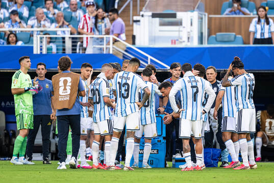Head coach Lionel Sebastián Scaloni of Argentina
