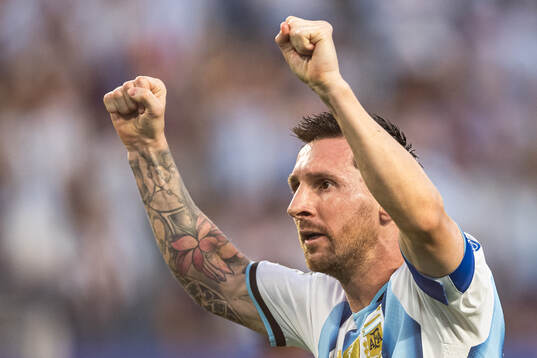 Bläddra bland fler bilder av Football, FIFA World Cup 2026, day 23, round of 32, Argentina - Cabo Verde