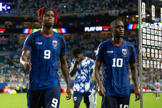 Gilson Benchimol and Jamiro Monteiro of Cabo Verde
