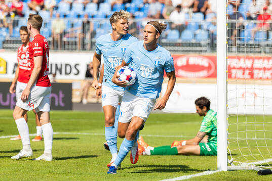 Malmö FFs Erik Botheim jublar