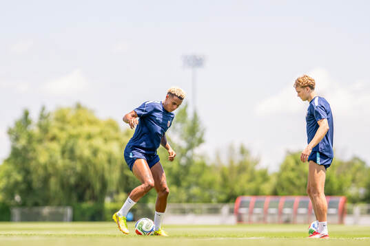 Antonio Nusa and Andreas Schjelderup of the Norwegian