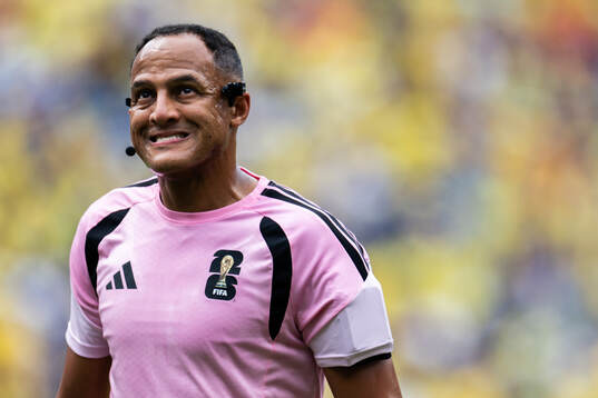Referee Ismail Elfath