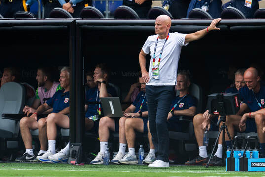 Head coach Ståle Solbakken of Norway