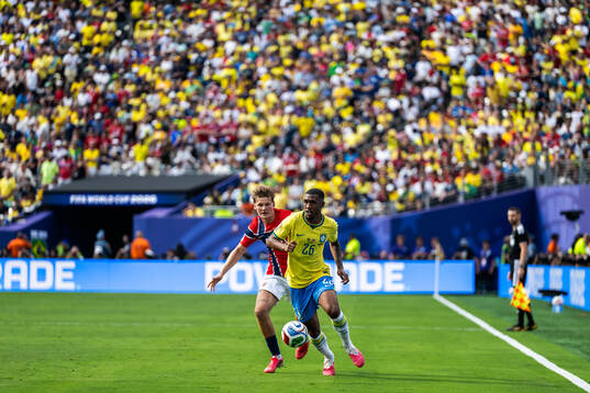 David Møller Wolfe of Norway and Rayan of Brazil