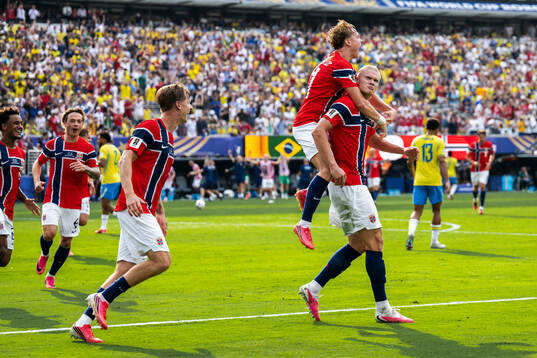 Andreas Schjelderup and Erling Braut Haaland of Norway