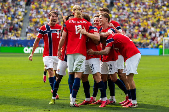 Sander Berge, Patrick Berg, Erling Braut Haaland and Martin