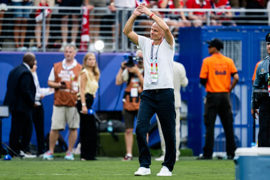 Head coach Ståle Solbakken of Norway