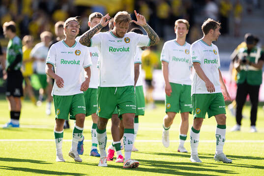 Hammarbys spelare tackar supportrarna