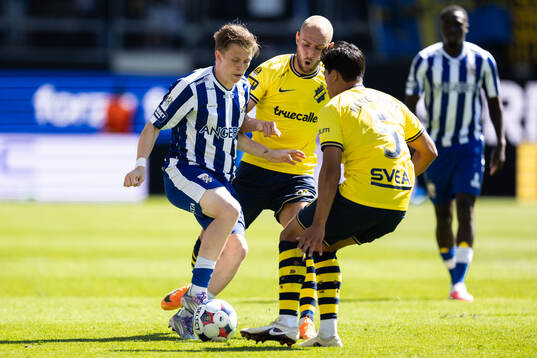 IFK Göteborgs Rasmus Nåfors Dahlin mot AIKs Amel Mujanic