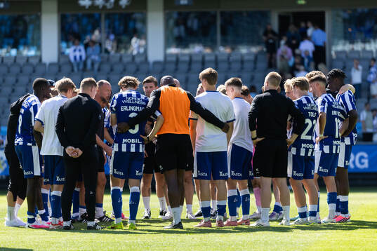IFK Göteborgs spelare samlas