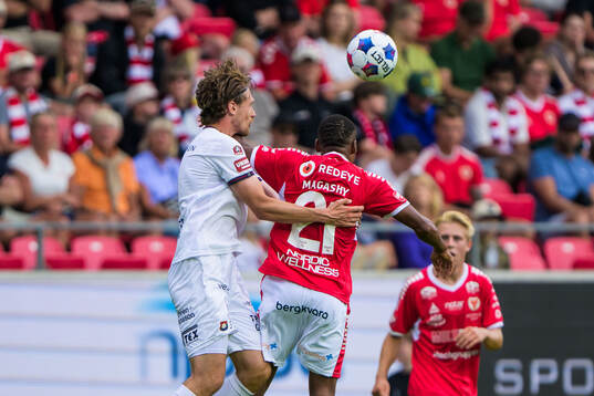 Örgrytes Christoffer Styffe och Kalmars Abdussalam Magashy