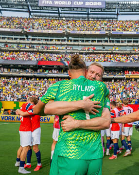 Goalkeeper Egil Selvik and goalkeeper Ørjan Nyland of