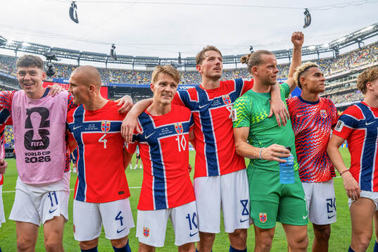 Jørgen Strand Larsen, Leo Østigård, Martin Ødegaard,
