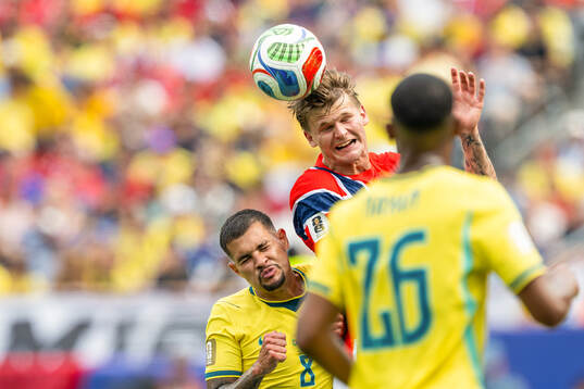 Bruno Guimaraes of Brazil and David Møller Wolfe of Norway