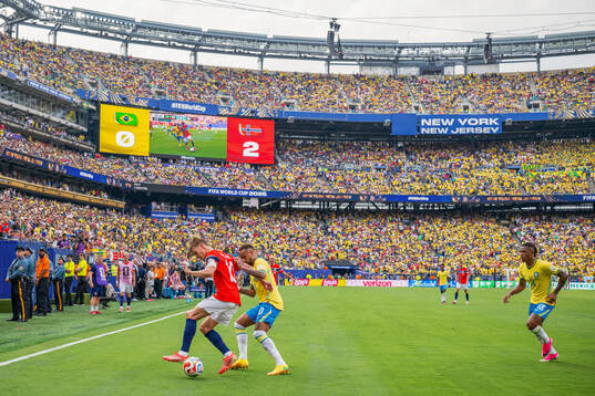 Martin Ødegaard of Norway and Neymar Jr of Brazil