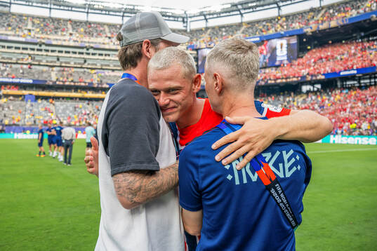 Stefan Strandberg, Julian Ryerson and team manager Are
