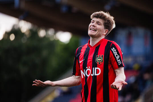 Brommapojkarnas Oliver Berg reagerar