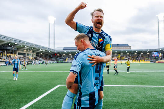 Bläddra bland fler bilder av Fotboll, Allsvenskan, Häcken - Djurgården