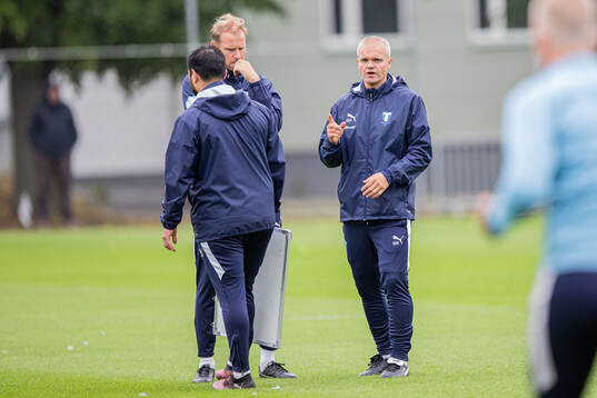 Malmö FFs sportchef Ola Toivonen och huvudtränare Gaute
