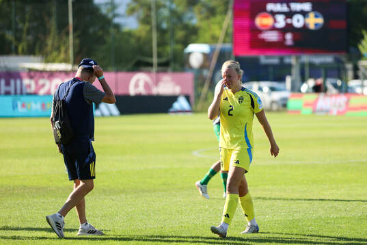Thindra Mattsson of Sweden looks dejected