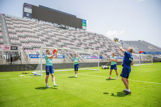 Goalkeepers Egil Selvik, Sander Tangvik, Ørjan Håskjold