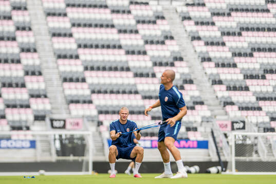 Erling Braut Haaland and Leo Østigård of the Norwegian