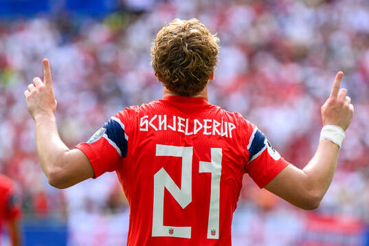 Andreas Schjelderup of Norway celebrates