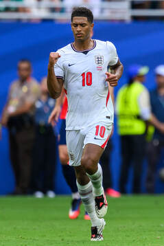 Jude Bellingham of England celebrates