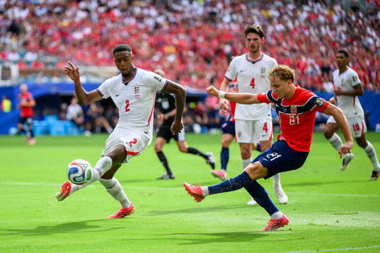 Ezri Konsa of England and Andreas Schjelderup of Norway