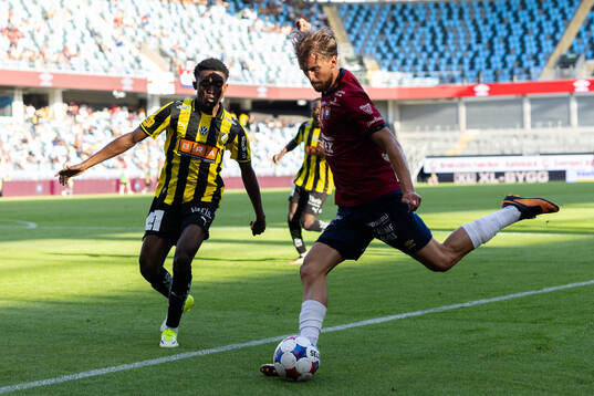 Häckens Abdoulaye Doumbia och Örgrytes William Hofvander