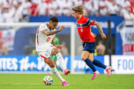 Morgan Rogers of England and Patrick Berg of Norway