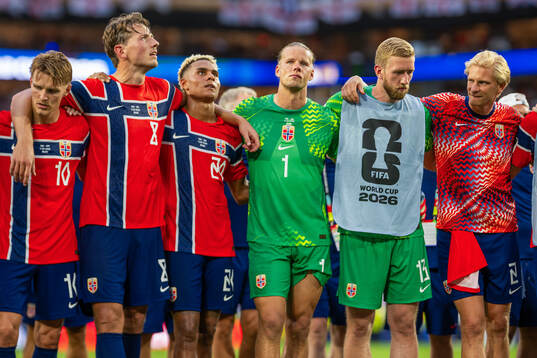 Sander Berge, Antonio Nusa, goalkeeper Ørjan Nyland,
