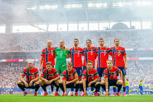 The starting eleven of Norway pose for a team photo