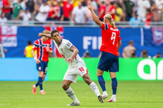 Jude Bellingham of England celebrates