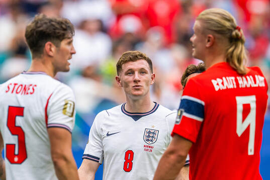 Elliot Anderson of England
