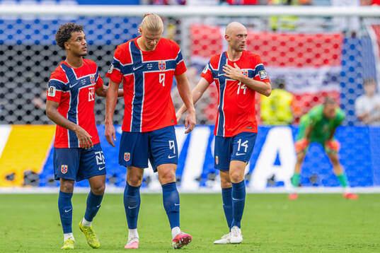 Oscar Bobb, Erling Braut Haaland and Fredrik Aursnes of