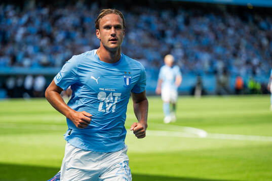 Malmö FFs Erik Botheim jublar
