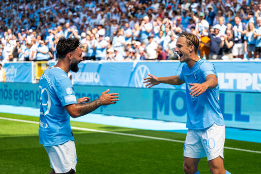 Malmö FFs Erik Botheim och Malmö FFs Sead Haksabanovic