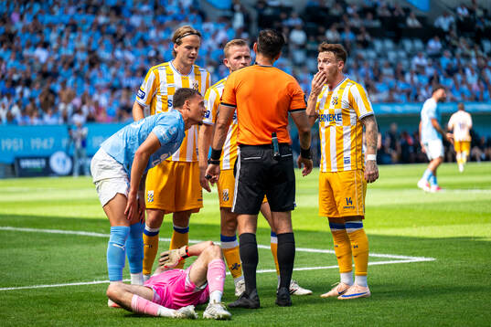 IFK Göteborgs målvakt Elis Bishesari