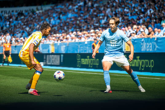 Malmö FFs Oscar Sjöstrand och IFK Göteborgs Sebastian