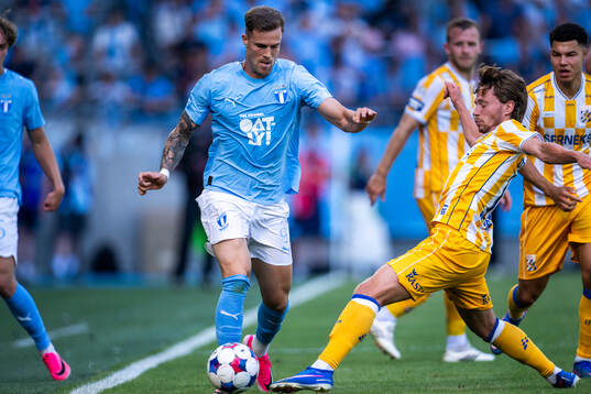 Malmö FFs Diego Garcia och IFK Göteborgs Filip Ottosson