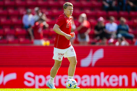Kristian Eriksen of Brann warms up