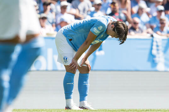 Malmö FFs Oscar Sjöstrand deppar