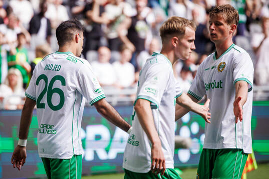 Hammarbys Montader Madjed och Frederik Winther jublar