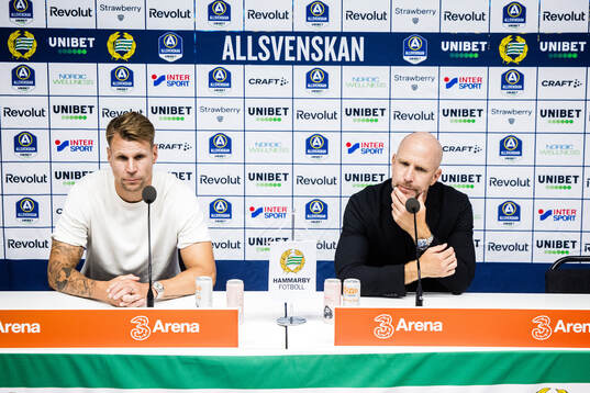 Kalmars tränare Toni Koskela och Hammarbys tränare Henrik