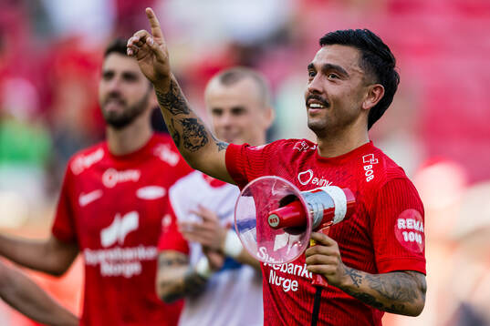 Niklas Castro of Brann celebrates