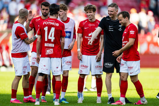 Niklas Jensen Wassberg, assistant coach Erik Huseklepp and